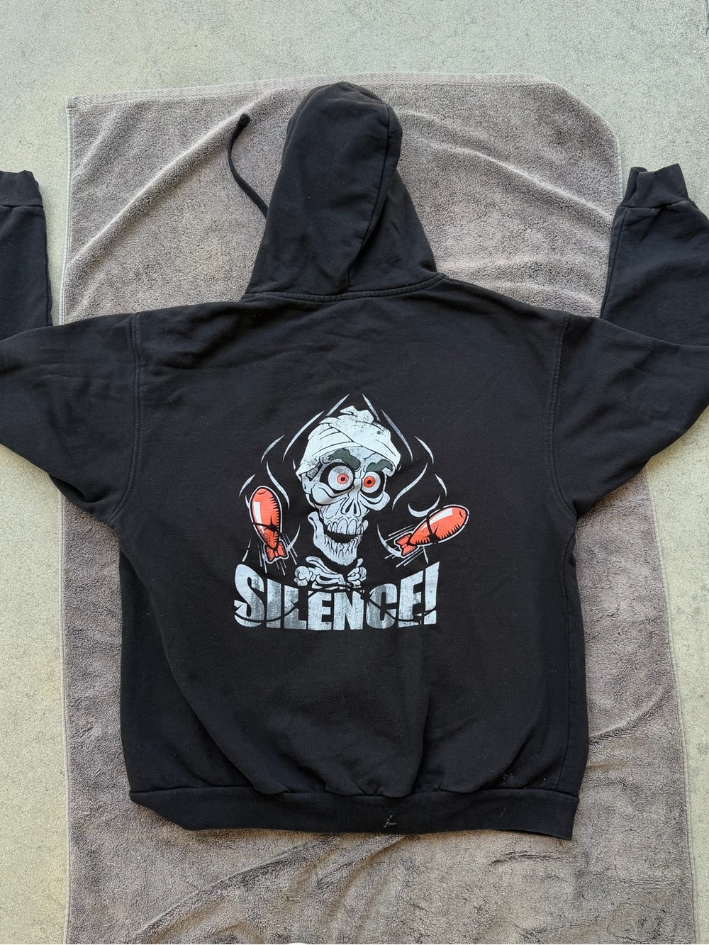 Black Graphic Hoodie with 'SILENCE!' Skull Design
